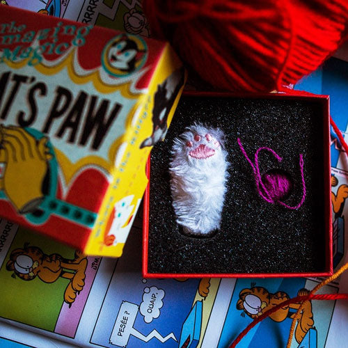 Cats Paw by Ellusionist