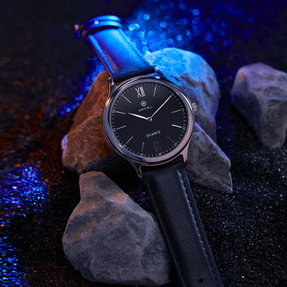 Iarvel Watch (Silver Watchcase Black Dial) by Iarvel Magic