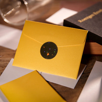 Roentgen Envelope by Chen Yang & TCC Magic