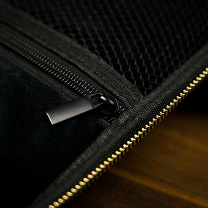 Luxury Close-Up Bag by TCC