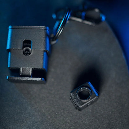 The EDC Holder by Mai Bro & TCC Magic