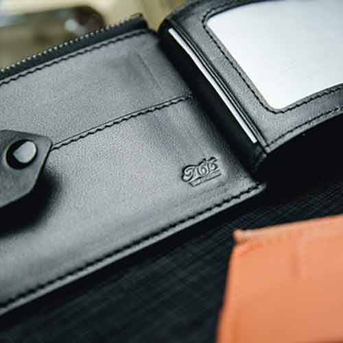 The Edge Wallet (Black) by TCC