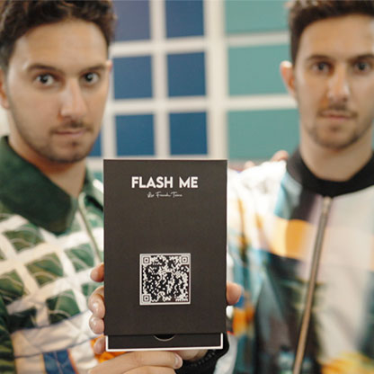 Flash Me by Les French Twins