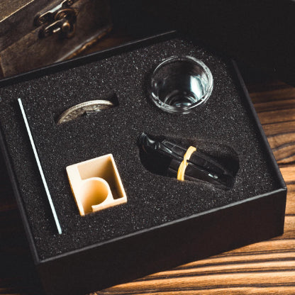 Impossibox by Wang Zhe and Bacon Magic