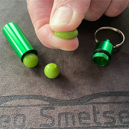 LS Peas (Green) by Leo Smetsers