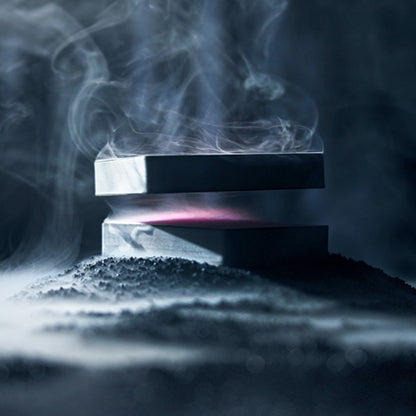 Leviti Deck by PITATA