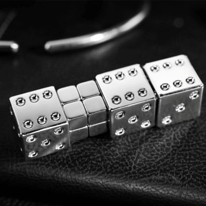 MagnetiCubes by Ivo David Oliveira & TCC Magic